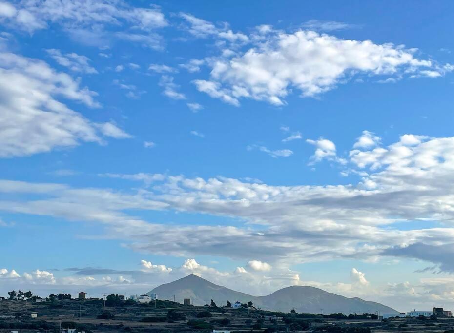Just Live Apartment Triovasalos Bagian luar foto
